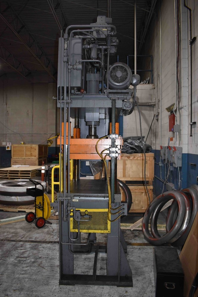 40 Ton HSI Hydraulic 4 Post Press