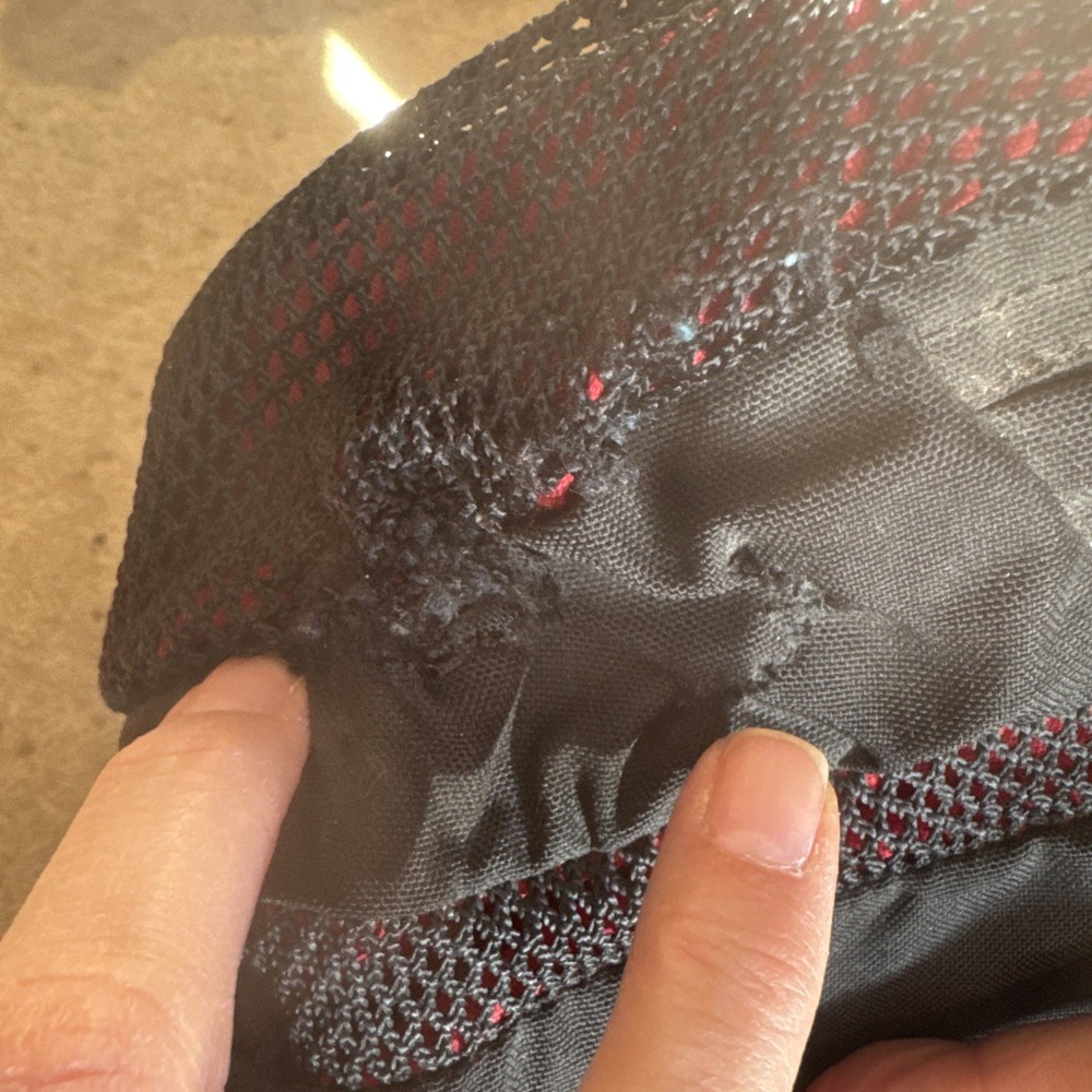 Gregory Mirage Daypack Hiking Backpack Red/Black Small