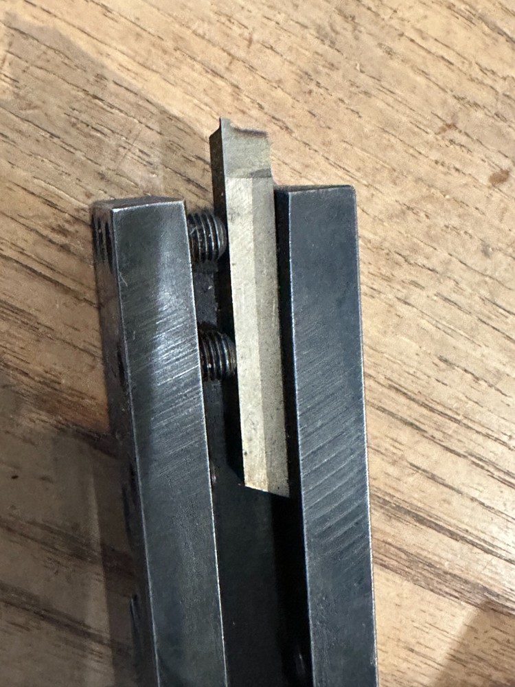 Karlin Industries QC Tool Post Set - Series B Wedge Type w/Post & 5 Tool Holders
