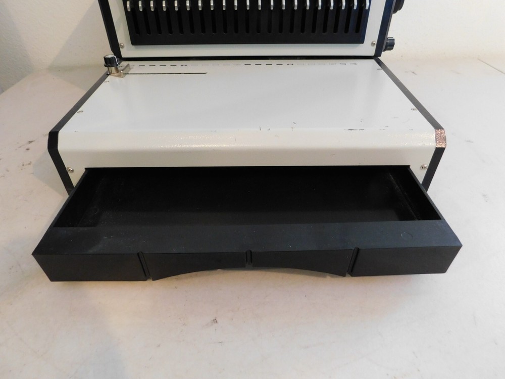 Akiles AlphaBind-CM Comb Binding Machine & Punch 12-inch - Read