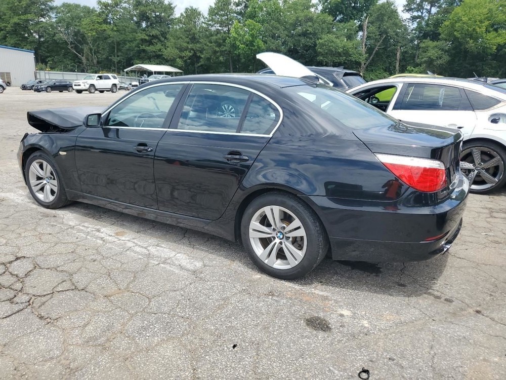 528I 2010 Glove Box 4747749