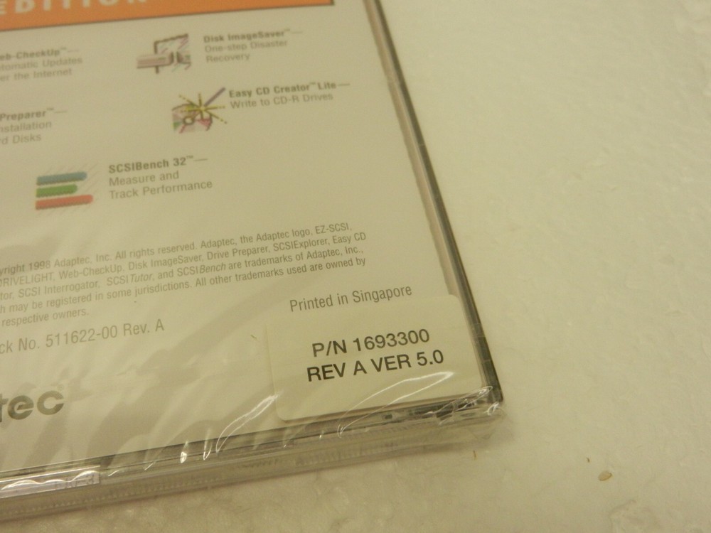 Adaptec EZ-SCSI Deluxe Edition CD-ROM 1998