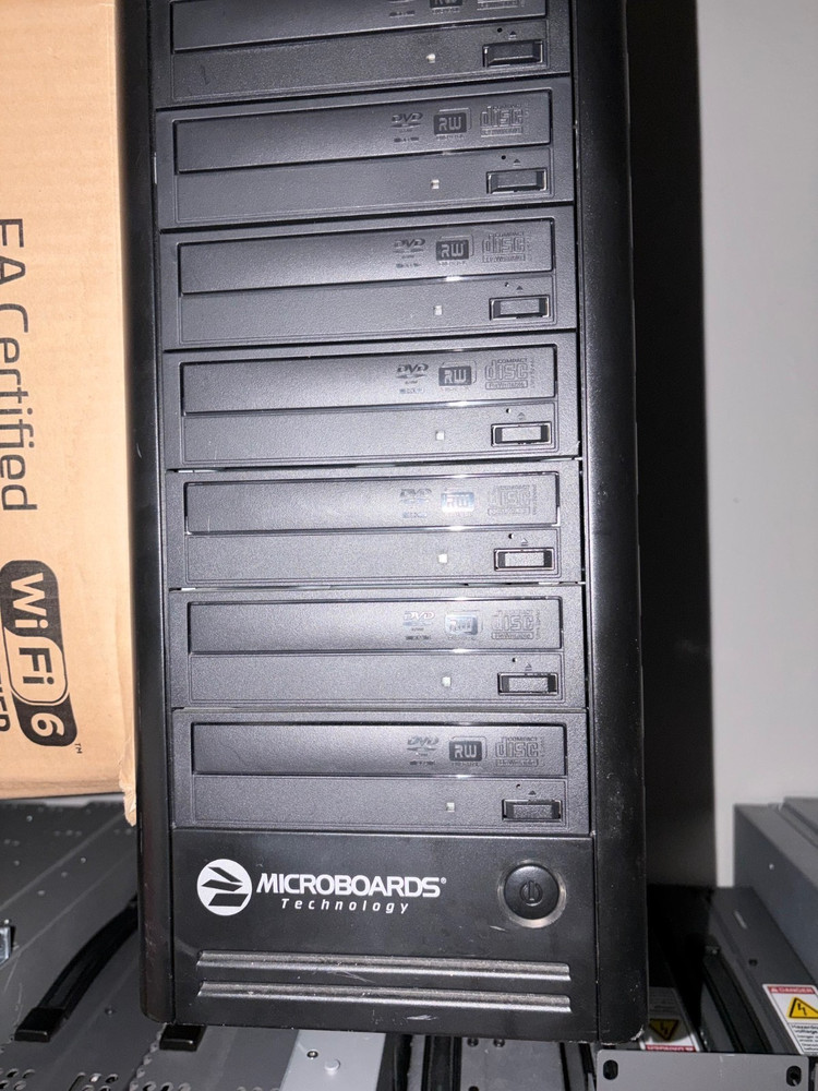 Microboards Technology Quick Disc DVD CD Speed Duplicator