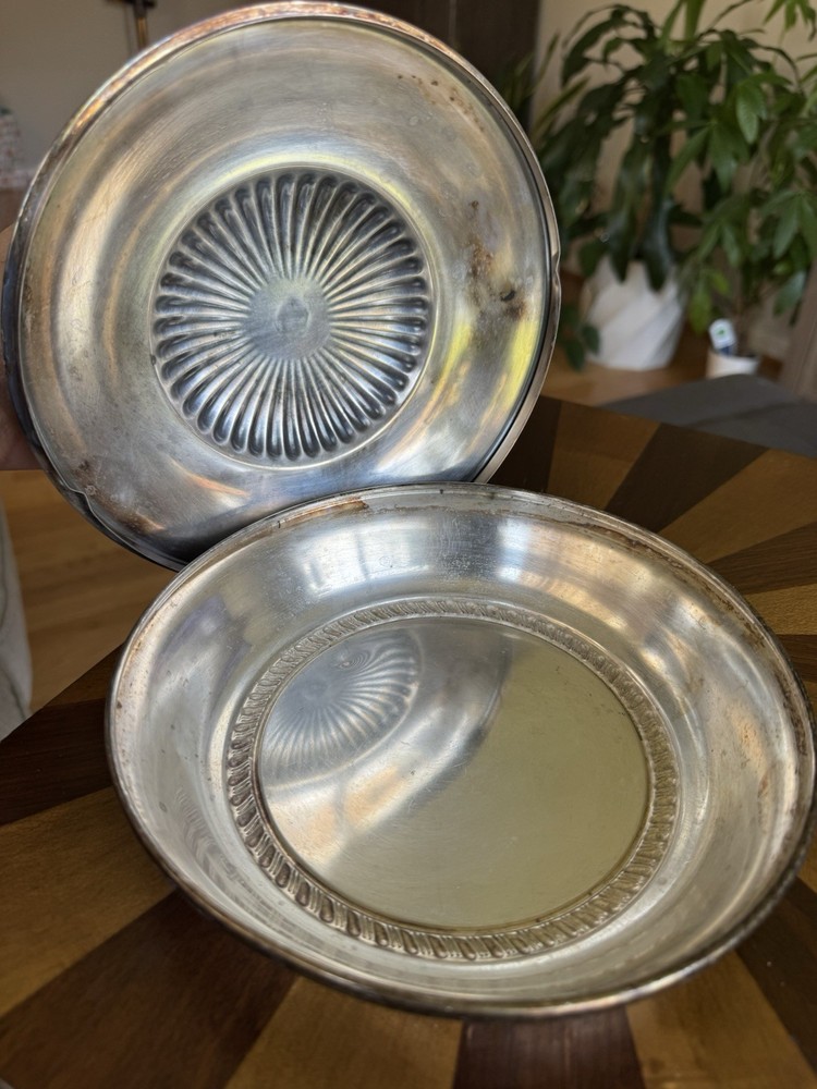 Silver Plated Serving Bowl With Lid - 8” Diameter.
