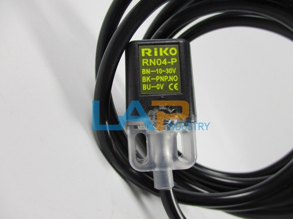 1PC New Proximity Inductive Switch RN04-P