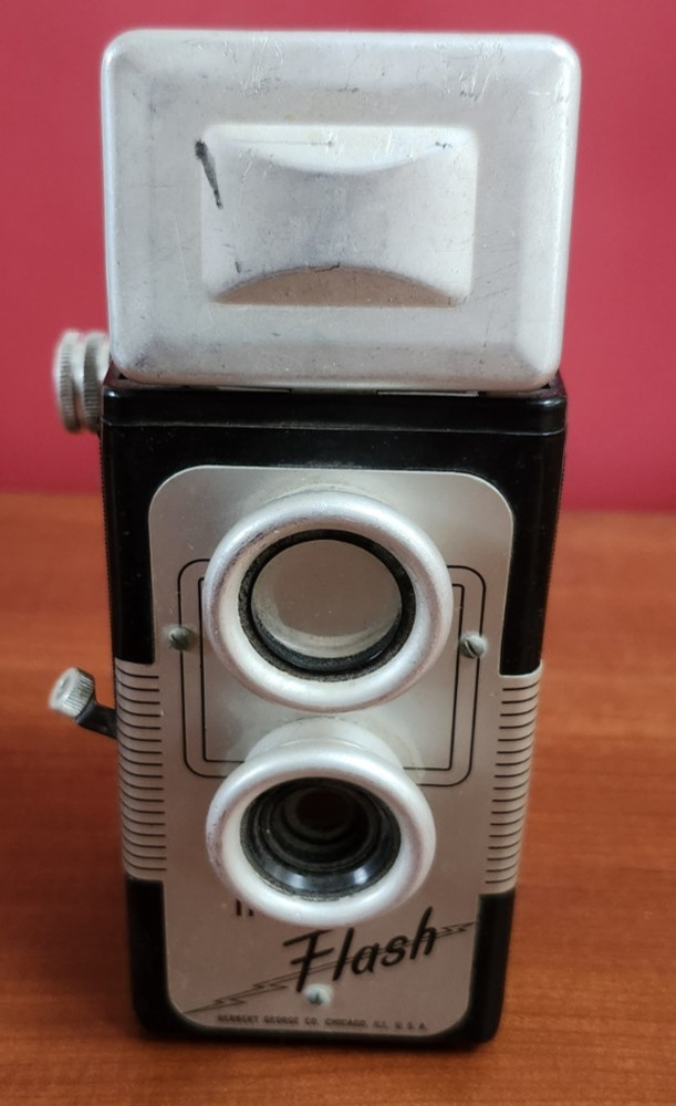 Herbert George Co. INSTA FLASH 620 CAMERA - Untested & Sold As Is