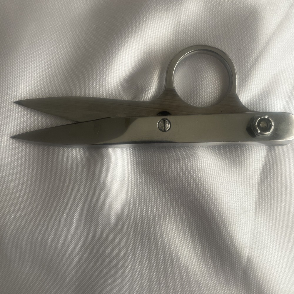 Clauss 4.5” Thread Nippers