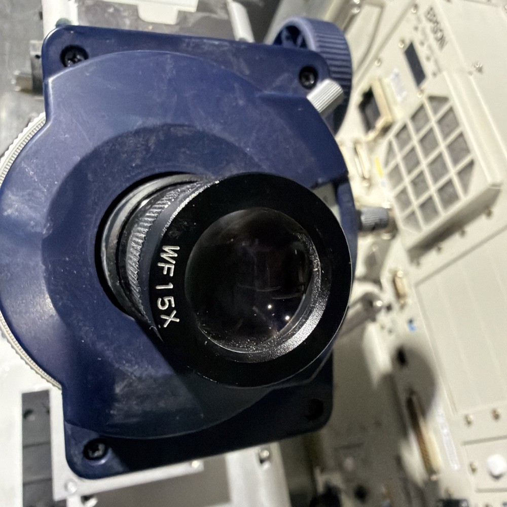 Mitutoyo TM Series 176-820A Tool Makers Magnification Microscope