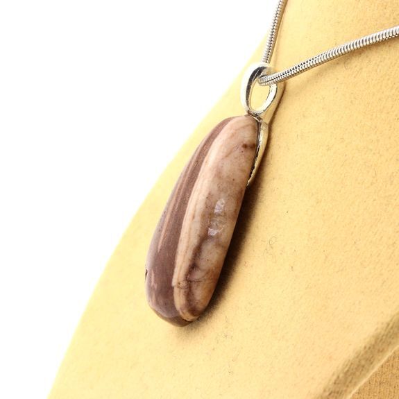 Jasper Necklace. 29.48 Ct. Madagascar.
