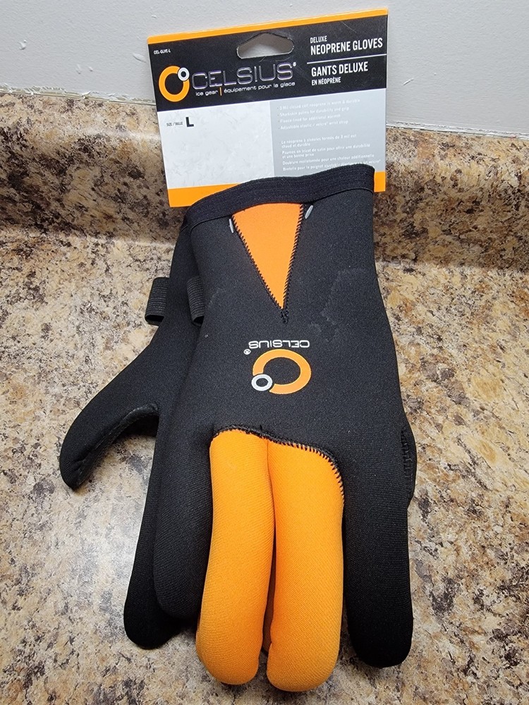 NEW Celsius Neoprene Gloves Size Large