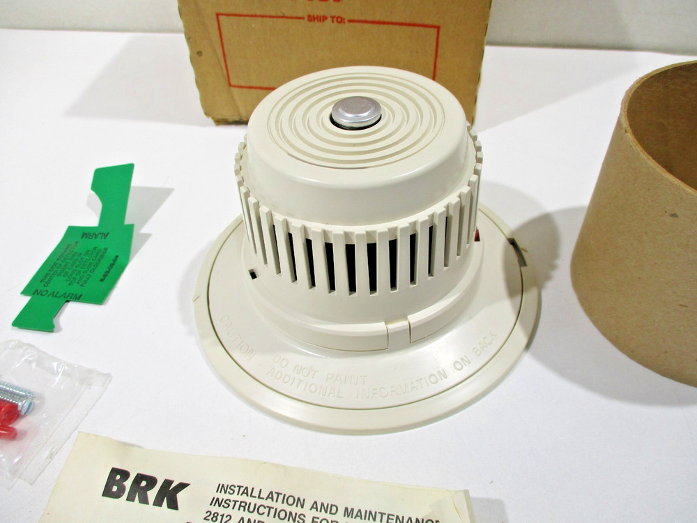 BRK Electronics Smoke Detector - Model 2812TH w/Base