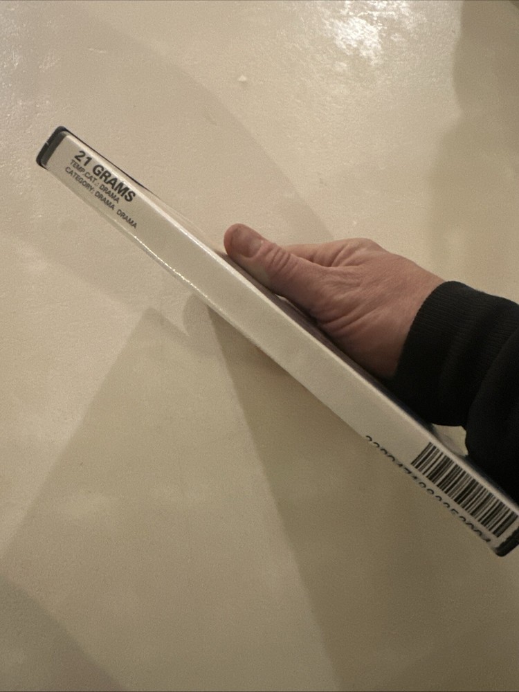 Blockbuster DVD Case With 21 Grams DVD