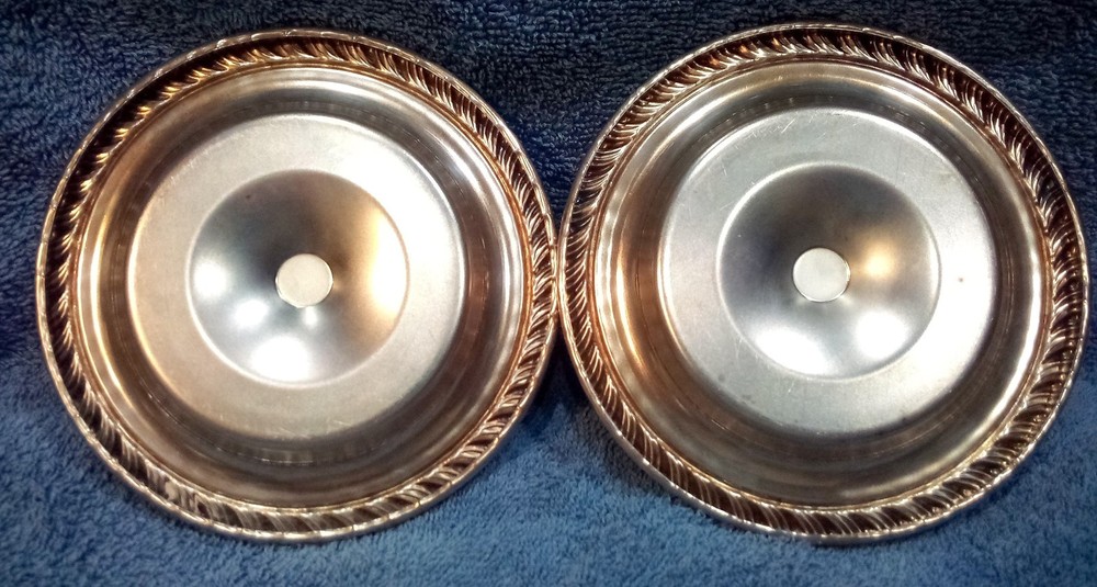 Two Vintage ONEIDA SILVERSMITHS Silver Plate Candle Holders