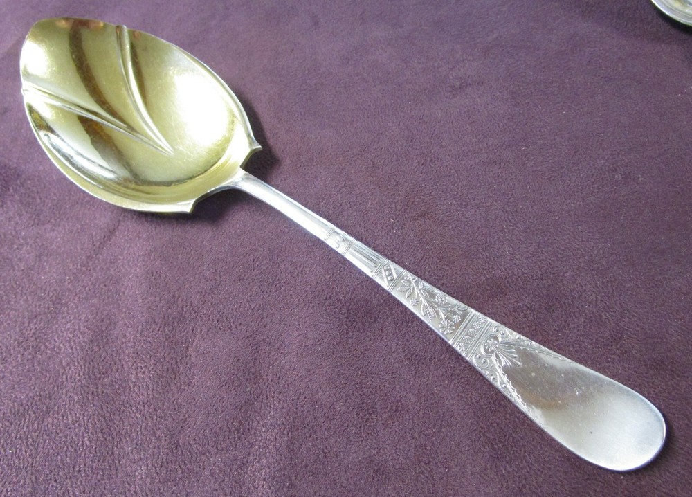 LORNE 1878 Large Serving Spoon & Table Serving Spoon Silverplate No Monograms