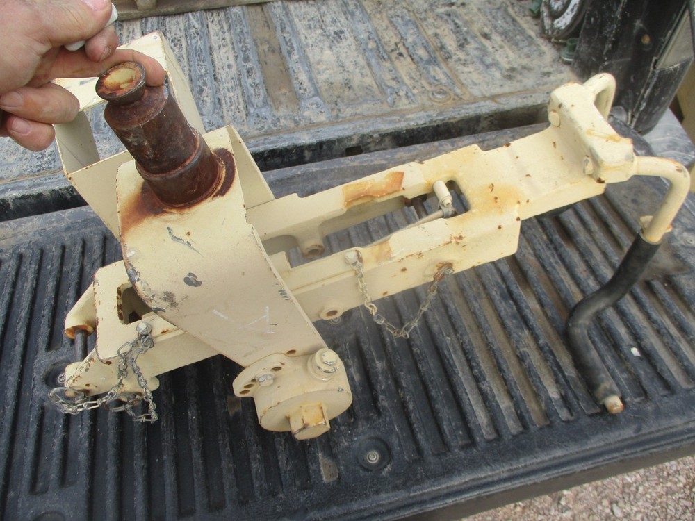 Used M23 Equilibrator-Style Weapon Mount w/Odd Pintel & Handlebar Controls