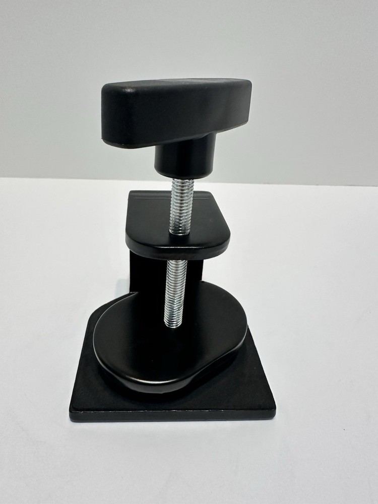 C Type Adjustable Metal Mounting Table Clamp W/ Plastic Handle. Base Universal