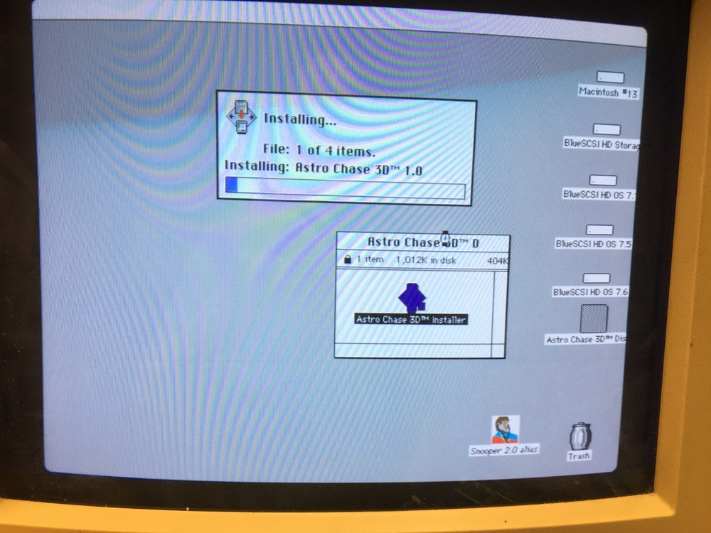 Vintage Macintosh software : Astro Chase 3D - Manual and Software