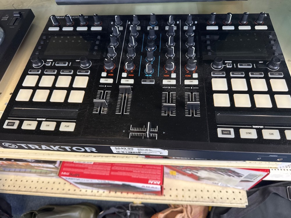 traktor kontrol s5 4 deck dj control