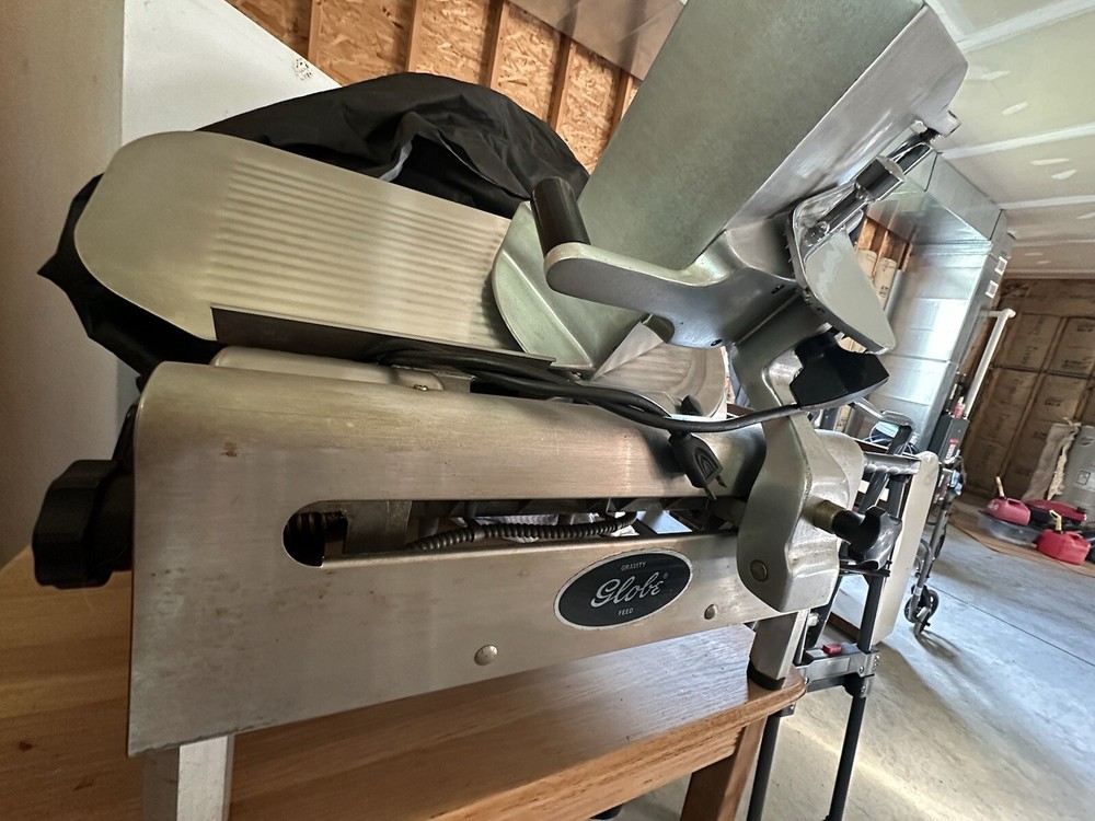 Meat Slicer Globe Gravity Feed 500 1/3 HP