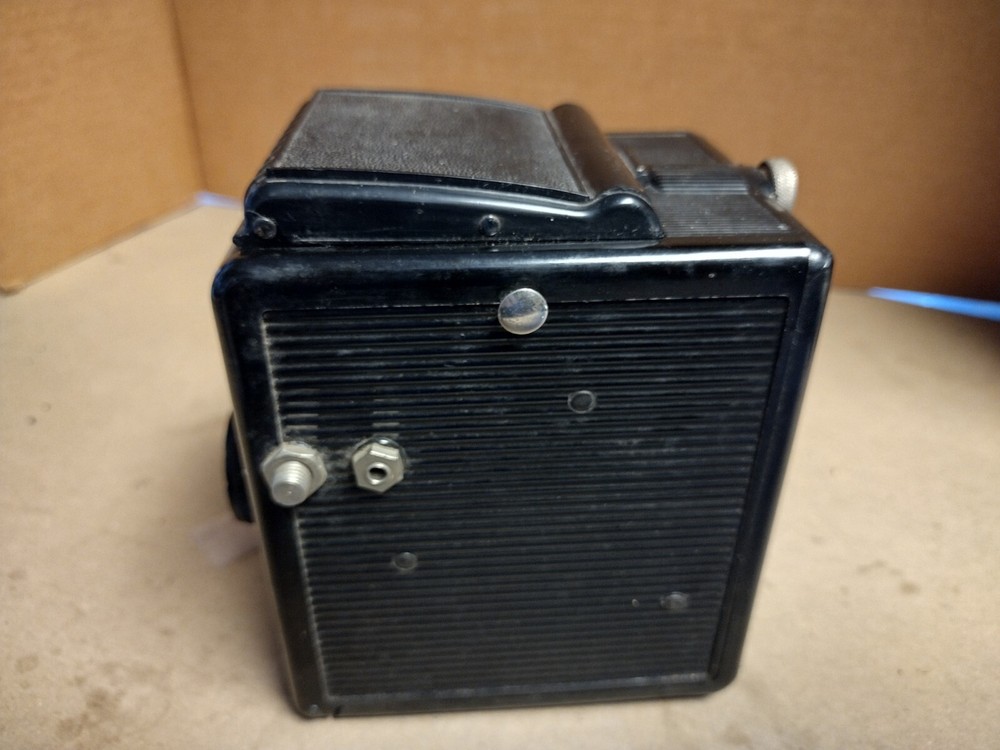 Village Spartus Full View Camera