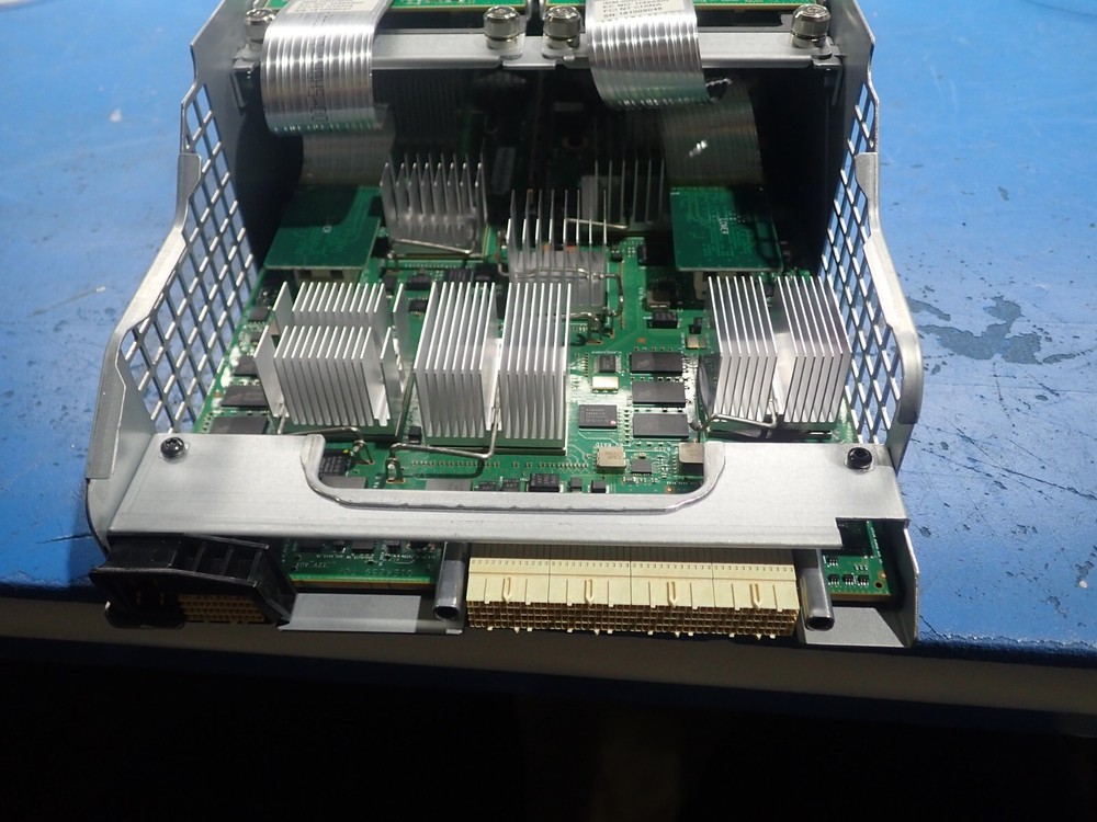 01EK201 01EK196 IBM Flashsystem 900 Controller