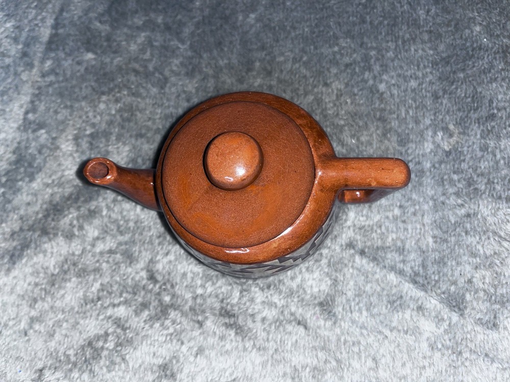 Brown Pottery Tea Pot, With Design