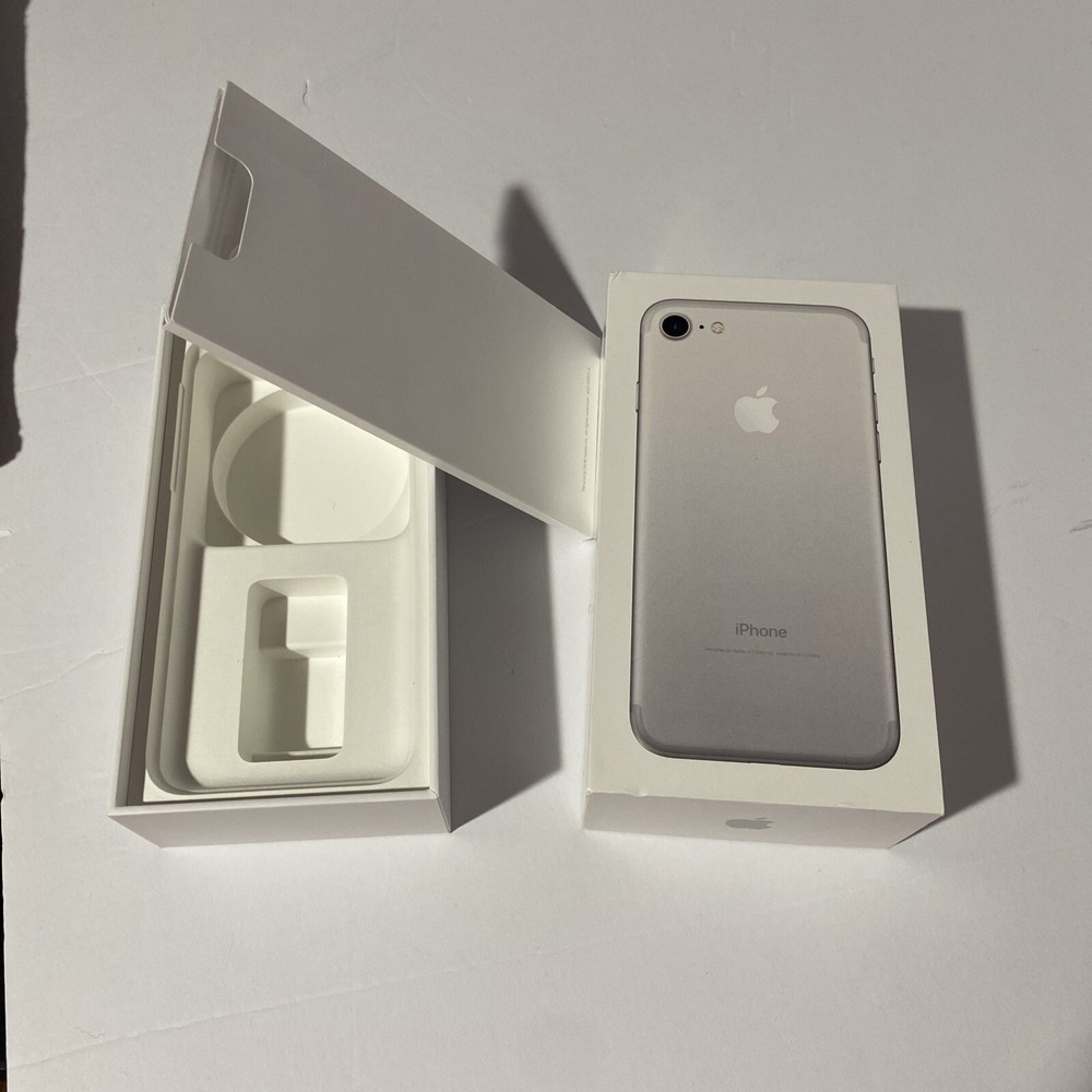 Apple iPhone 7 32 GB BOX ONLY Silver **BOX ONLY**