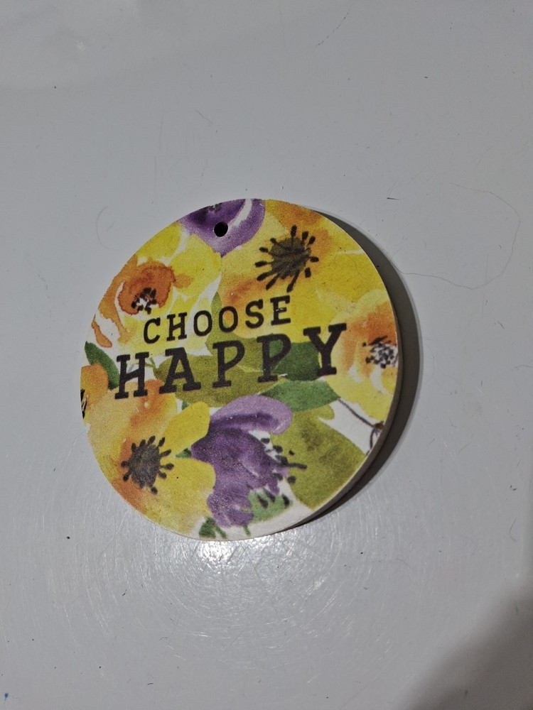 Choose Happy Wreath Charm
