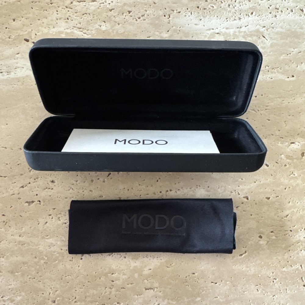 Modo Eyeglasses Case