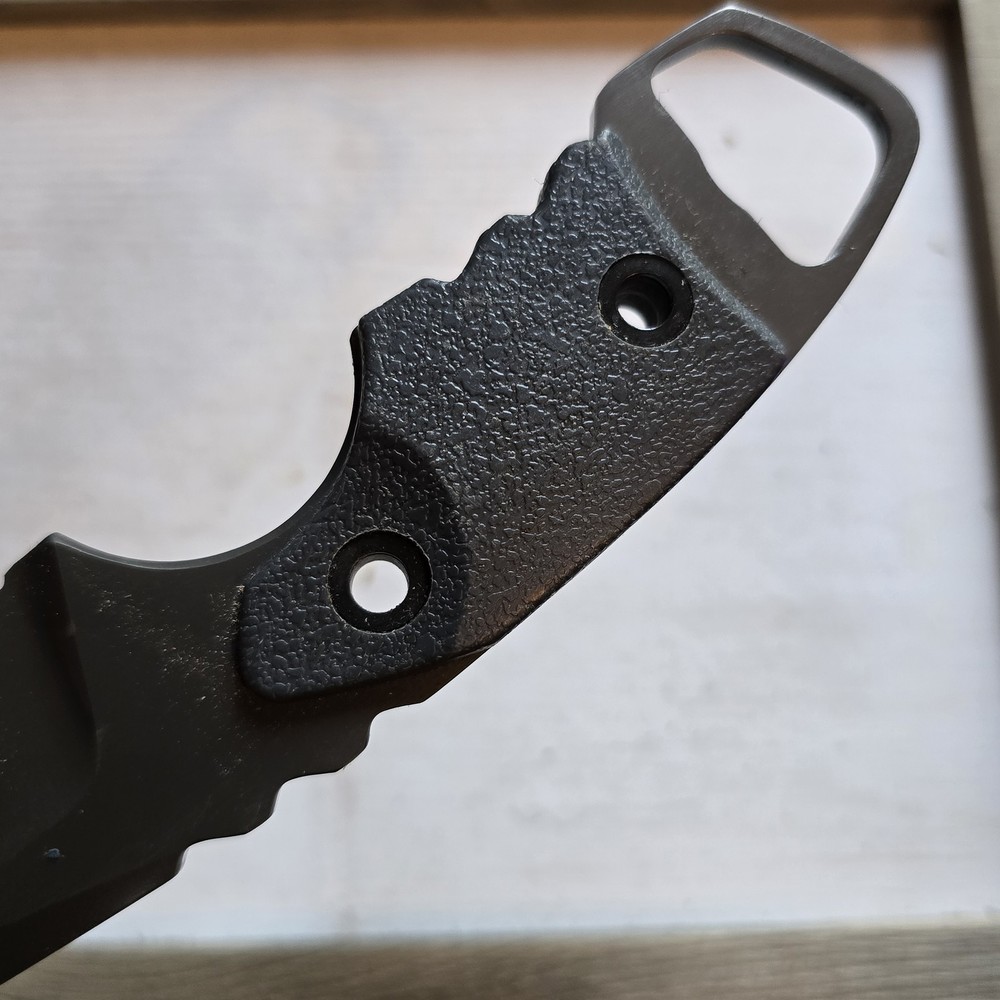 GERBER EPIC FIXED BLADE KNIFE & SHEATH HAS BOTTLE OPENER