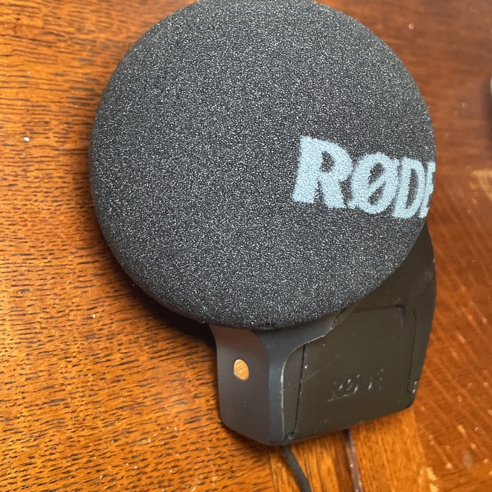 Rode Stereo VideoMic Pro On Camera Stereo Microphone