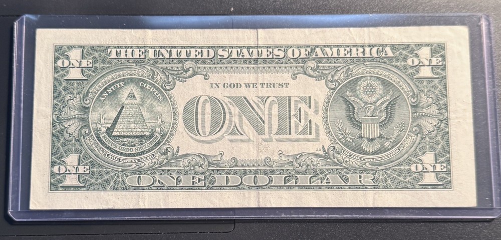 2017 A $1 Dollar ERROR INK CONTAMINATION ERROR COMMA ADDED FANCY SERIAL NUMBER