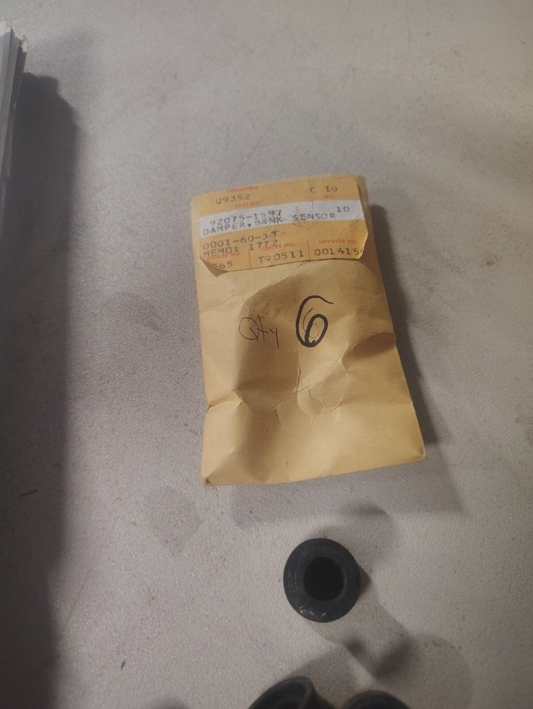 Kawasaki bank sensor damper 92075-1597