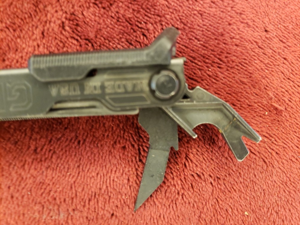 🔪🔪 Gerber Center-Drive Multi-Tool