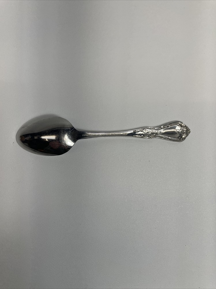 Oneida Kennett Square Distinction Deluxe HH Stainless Tablespoon Serving Spoon