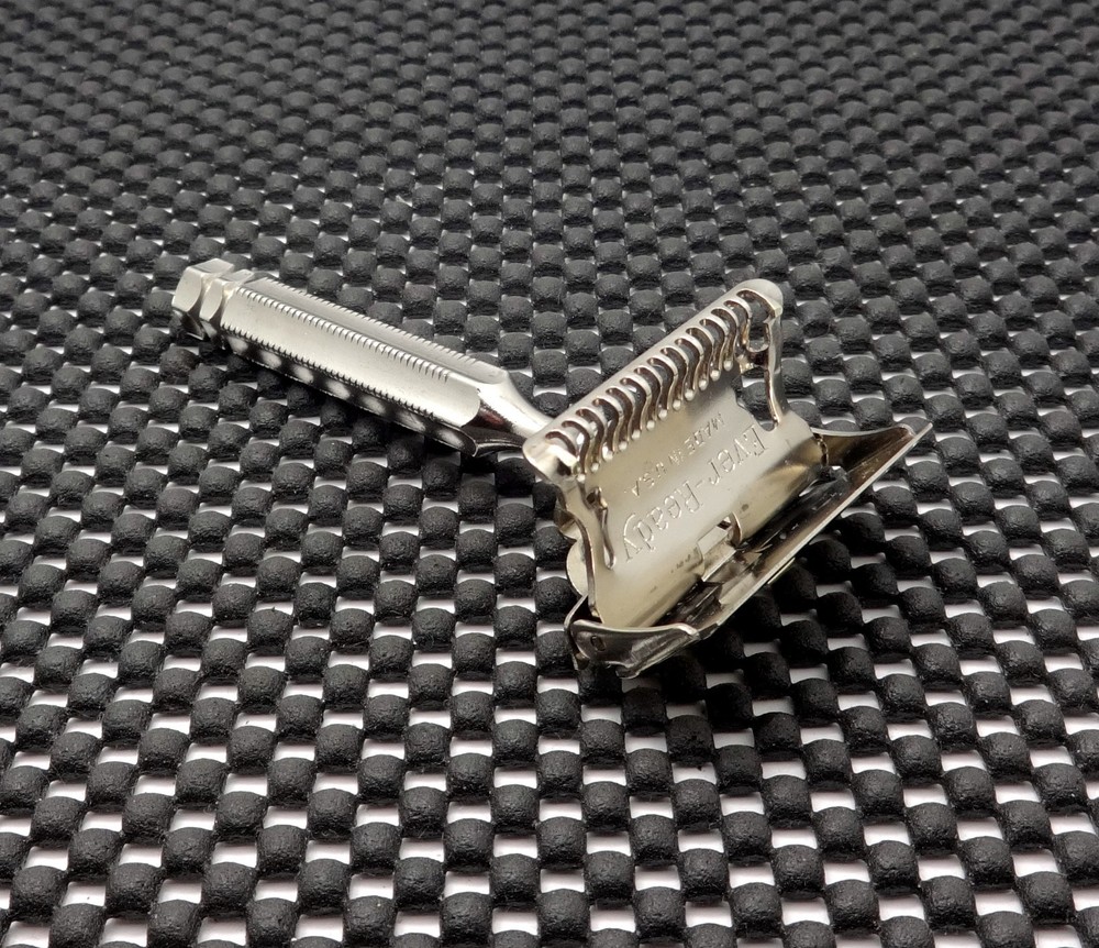 Vintage Ever Ready Single Edge Safety Razor Clean!