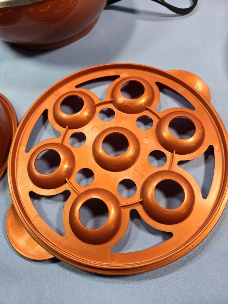 Copper Chef Egg Maker Perfect Precise & Effortless Automatic 14 Egg Capacity