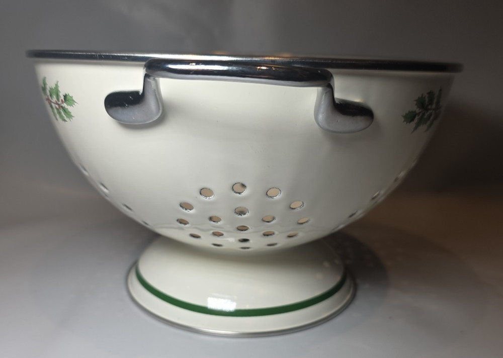 Spode Christmas Tree 3 Quart Metal Colander Enamel Strainer 9 In Diameter