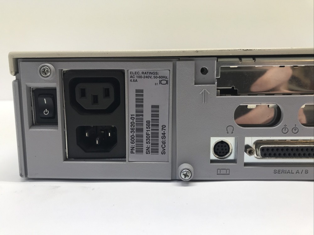 SUN Microsystems SPARCStation 4 544 microSPARC II POWERS ON AS IS