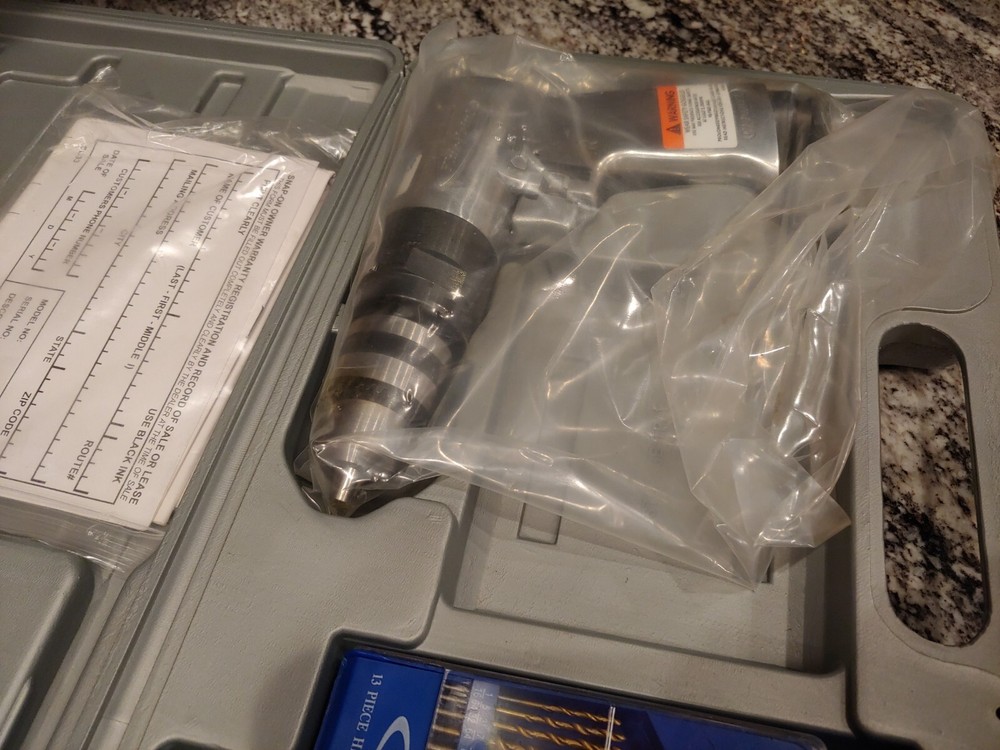 Blue Point By Snapon Tools 3/8 Reversible Air Drill w/ Drill Bit Set