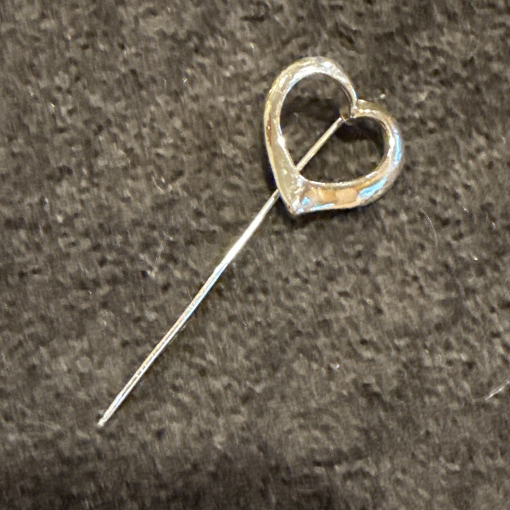 STERLING SILVER HEART STICK PIN 2.1g 925