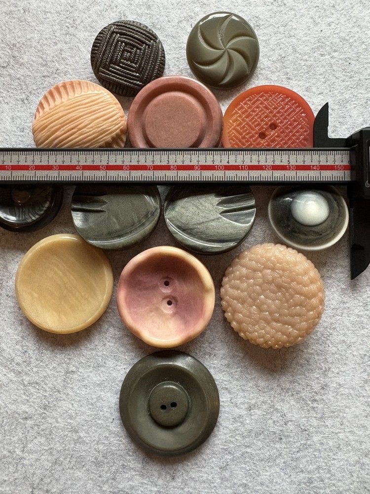 13 LARGE Vintage MOD Design Chunky Celluloid Plastic Button lot Cottage Core