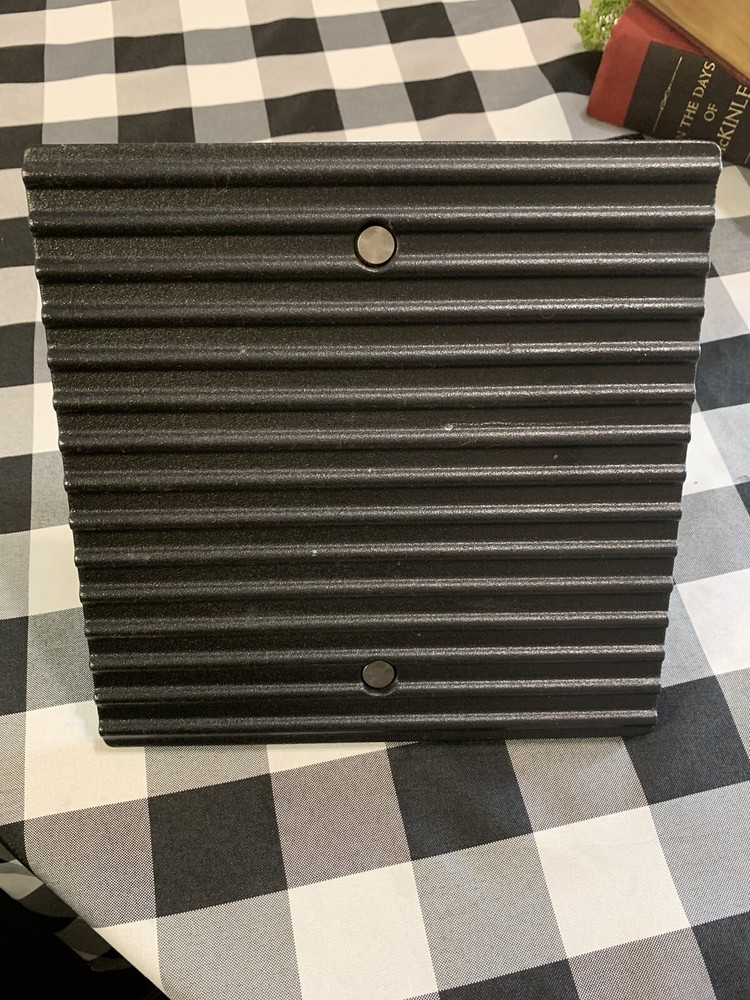 Cast iron grill press by Pampered Chef