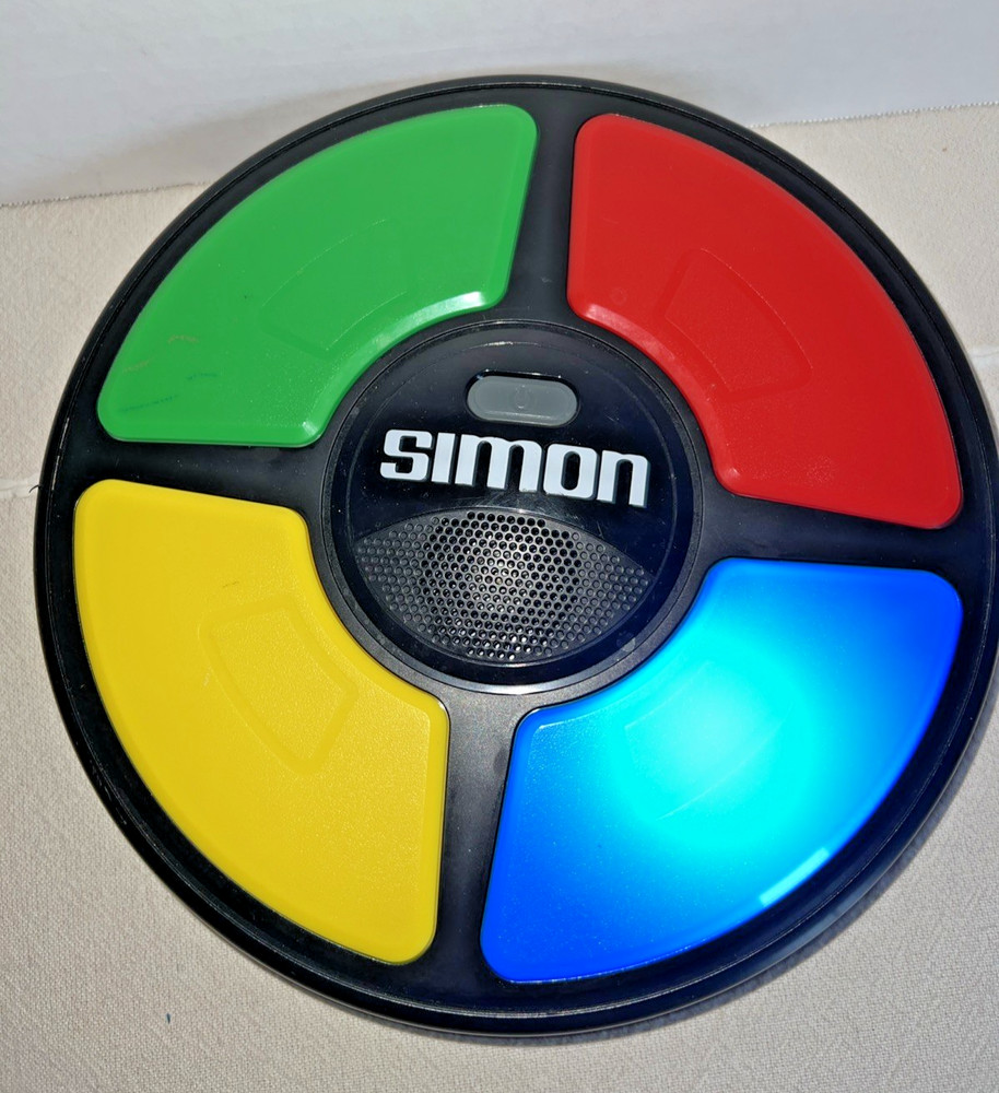 Vintage Simon Memory Electronic Game #1897 Tested And Working 2015