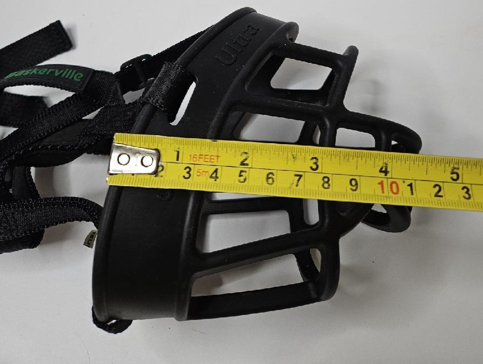 Baskerville Ultra Training Dog Muzzle Size 5 Black Adjustable Straps Large