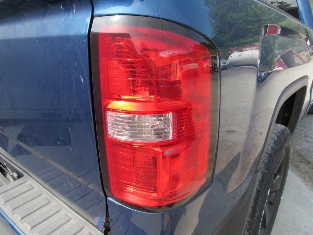 SIERRA150 2017 Glove Box 1052232