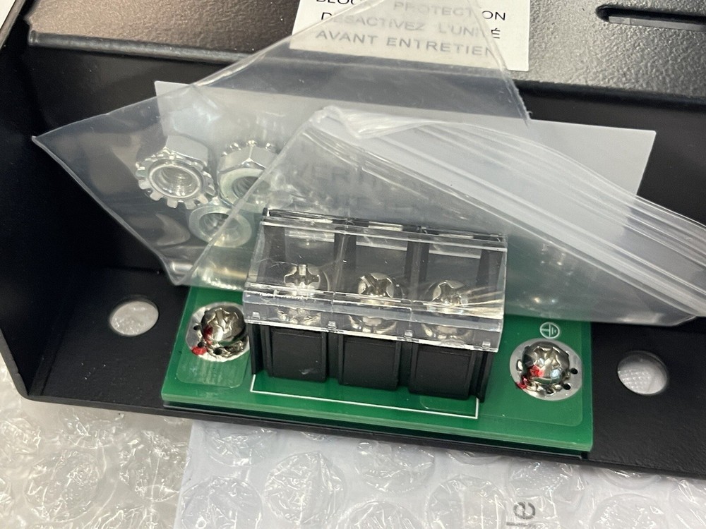 SIEMENS FP2011-U1 REGULATED POWER SUPPLY