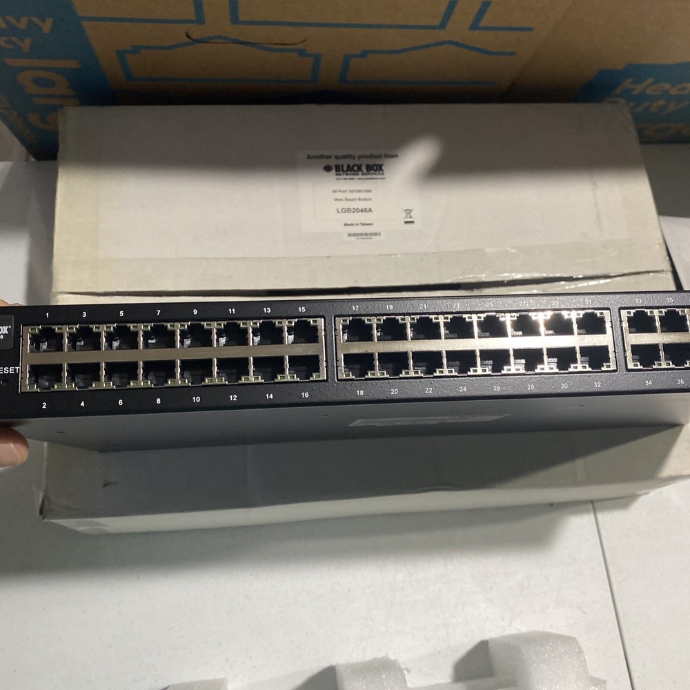 LGB2048A BLACK BOX COMPUTER ACCESSORIES NETWORK 48 Port NEW