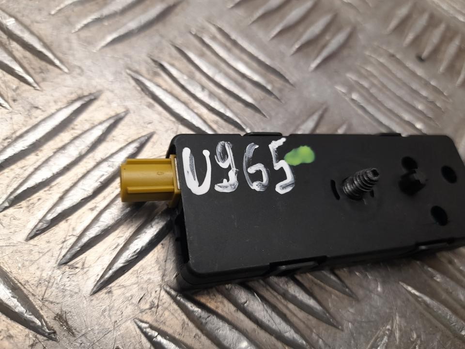 Antenna Amplifier BMW X5 2018 6839352