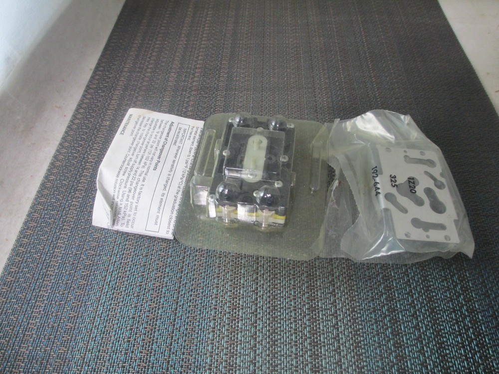 Powers 192-208 Pneumatic Thermostat NEW! TH192 Siemens